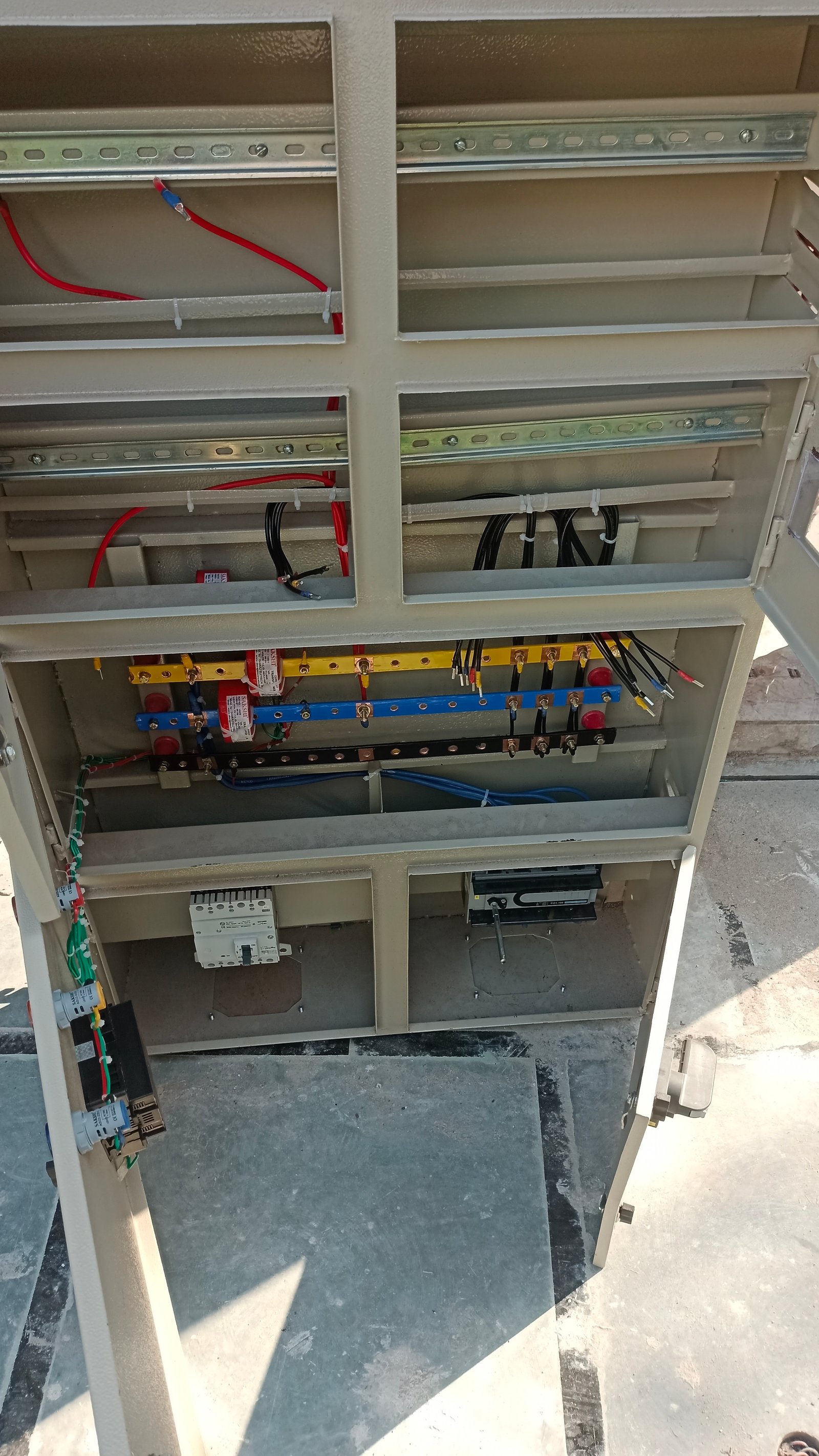 MD Yasin  Working Images